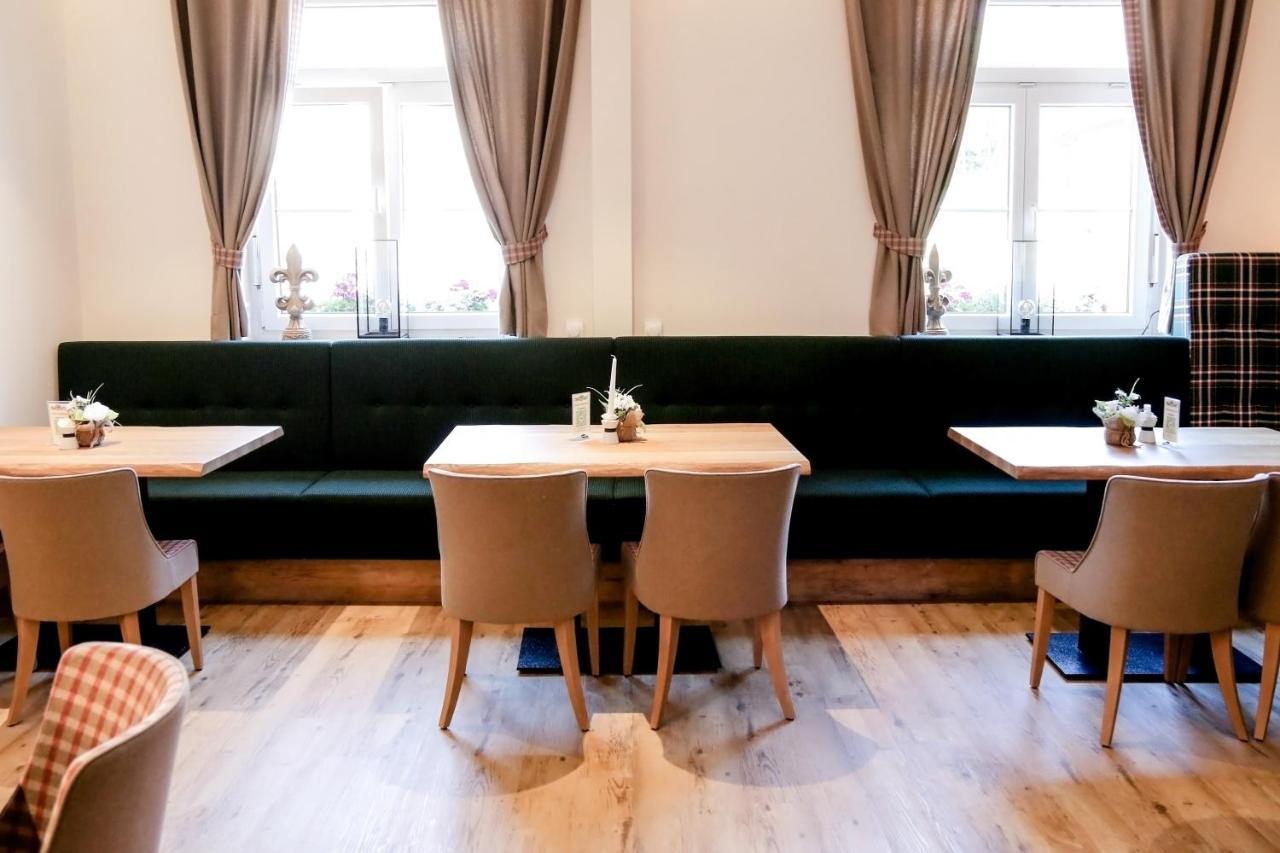 Hotel Gasthof Metzgerei Drei Linden فولدا المظهر الخارجي الصورة